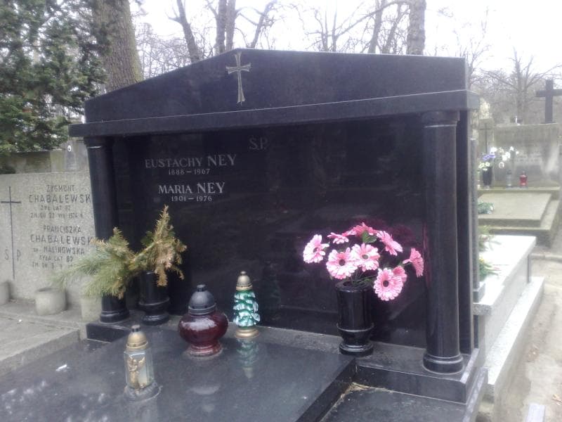 Zdjęcie grobu Eustachy Ney (1)