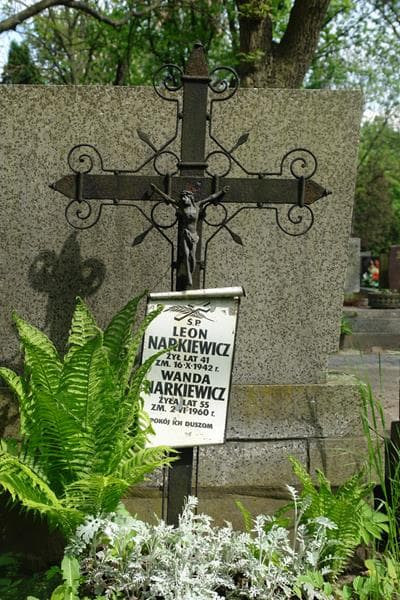 Zdjęcie grobu Leon Narkiewicz (2)
