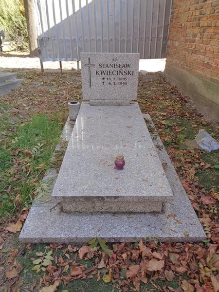 Zdjęcie grobu Stanisław Kwieciński (1)