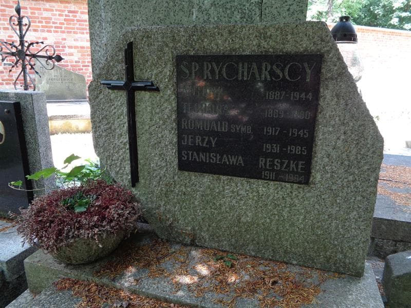 Zdjęcie grobu Jerzy Rycharski (2)