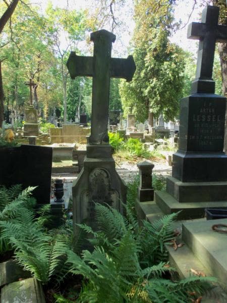 Zdjęcie grobu Oktus Tolkemit (1)