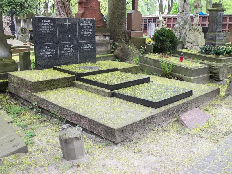 Zdjęcie grobu Tadzio Berkowski (1)
