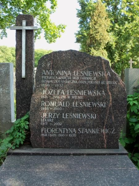 Zdjęcie grobu Romuald Leśniewski (2)