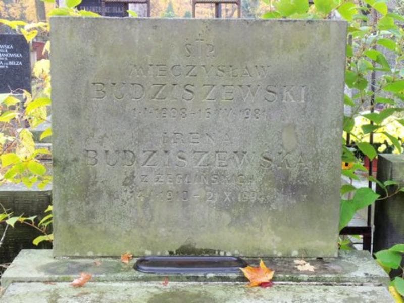 Zdjęcie grobu Irena Budziszewska (2)