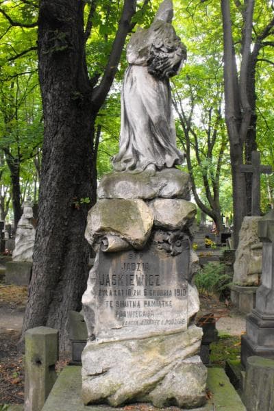 Zdjęcie grobu Jadzia Jaśkiewicz (2)