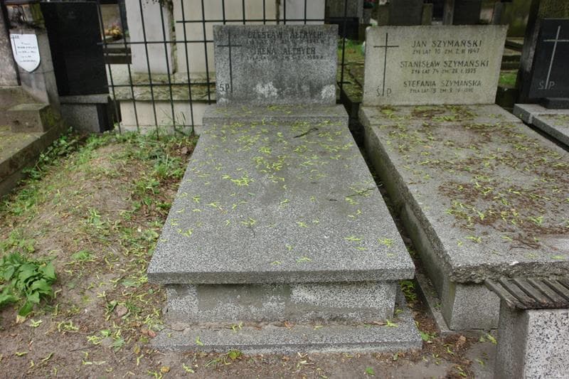 Zdjęcie grobu Irena Altrych (1)