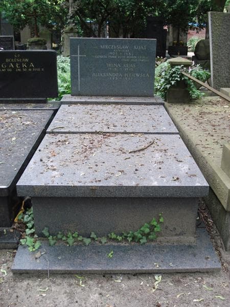 Zdjęcie grobu Aleksandra Plejewska (1)