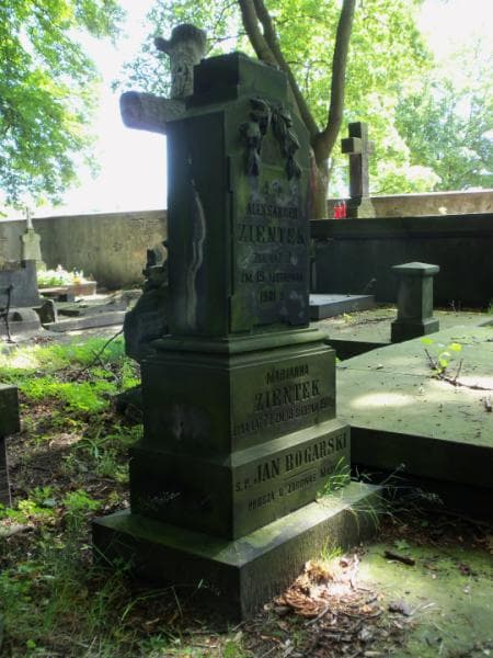 Zdjęcie grobu Jan Bogarski (2)