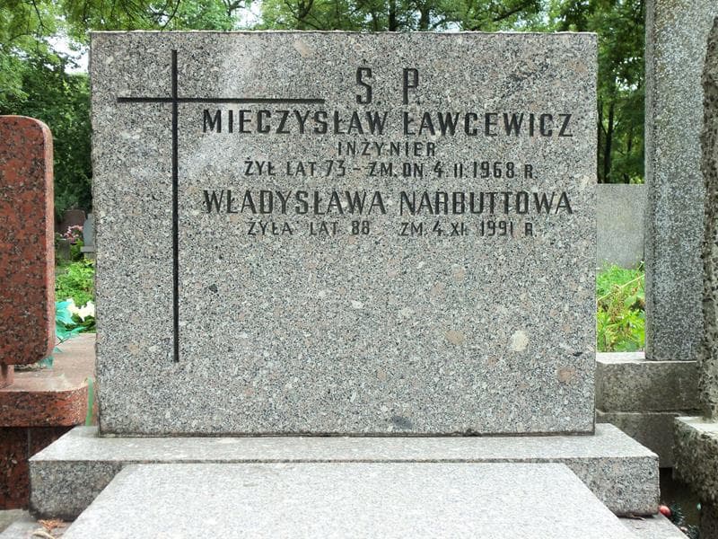 Zdjęcie grobu Władysława Narbuttowa (2)