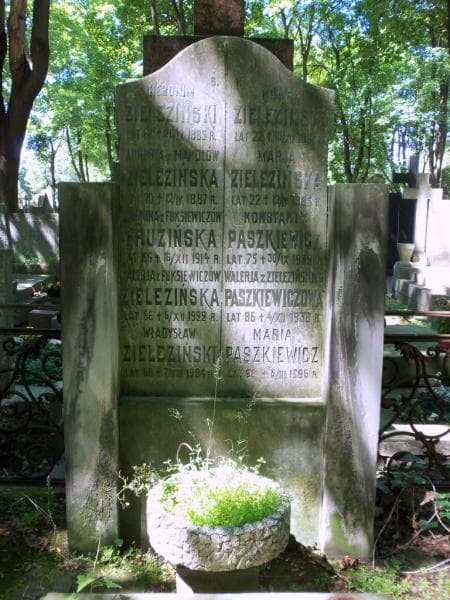 Zdjęcie grobu Konstanty Paszkiewicz (2)