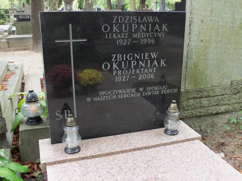 Zdjęcie grobu Zdzisława Okupniak (2)