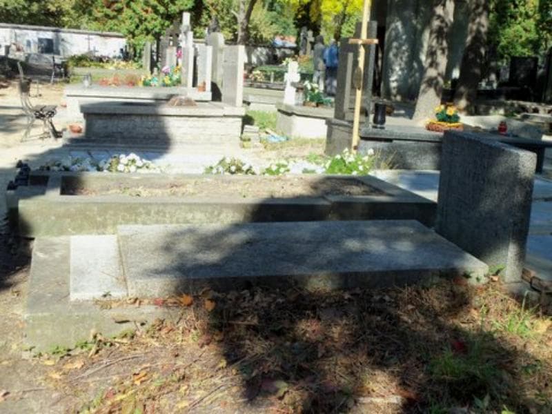 Zdjęcie grobu Janusz Niziński (1)