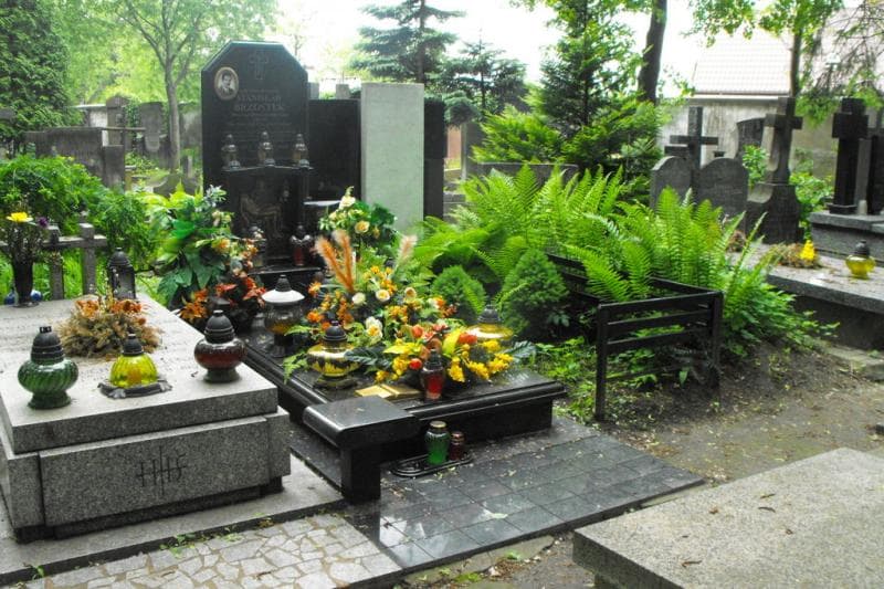 Zdjęcie grobu Bronisława Obuszyńska (1)