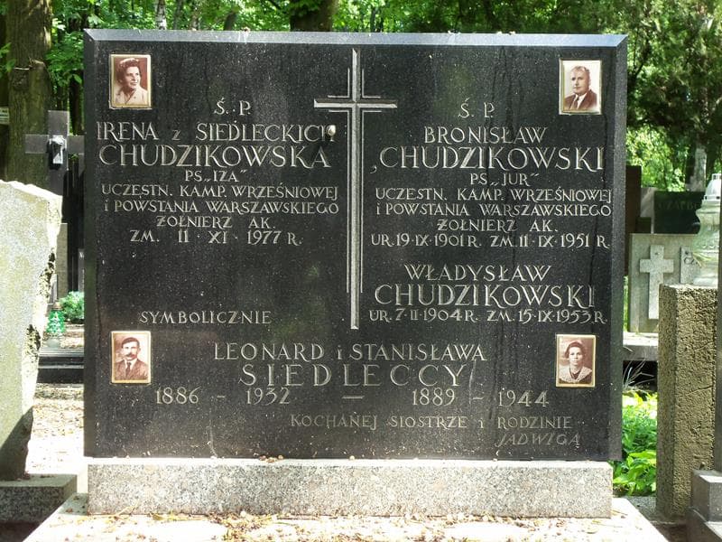 Zdjęcie grobu Irena Chudzikowska (2)