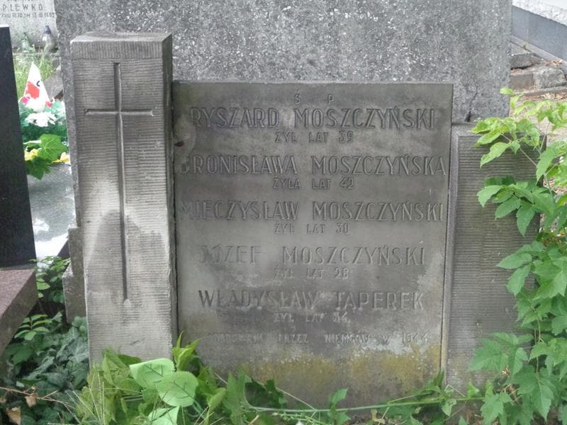 Zdjęcie grobu Władysław Taperek (2)