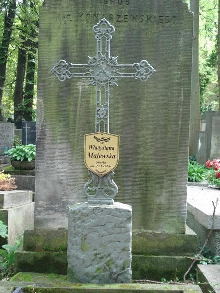 Zdjęcie grobu Władysława Majewska (2)