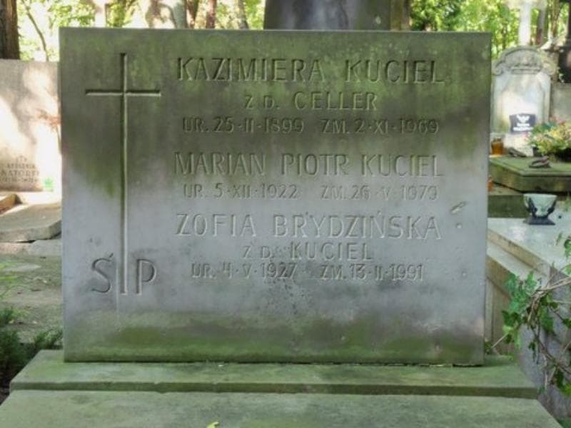 Zdjęcie grobu Zofia Brydzińska (2)