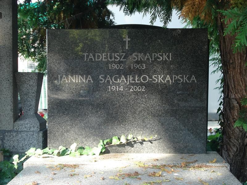 Zdjęcie grobu Janina Sągajłło-Skąpska (2)