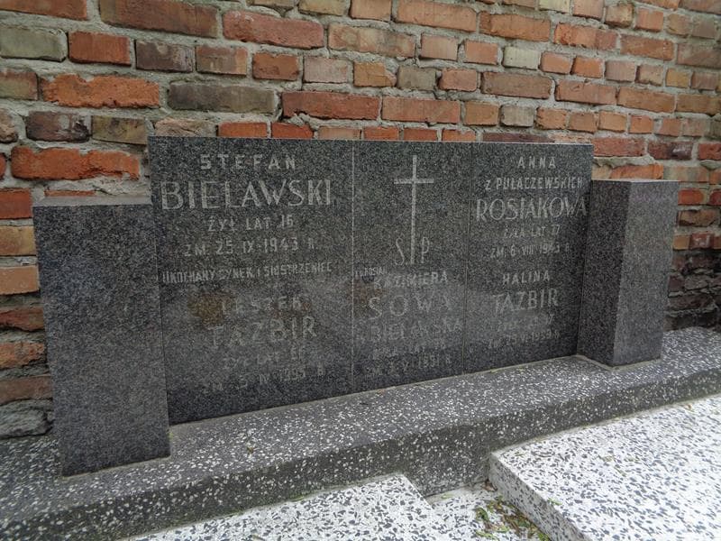 Zdjęcie grobu Halina Tazbir (2)
