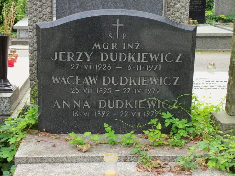 Zdjęcie grobu Wacław Dudkiewicz (2)