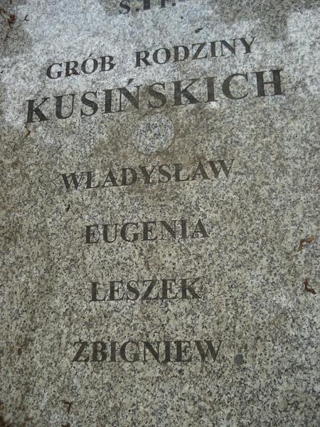 Zdjęcie grobu Kusińscy (1)
