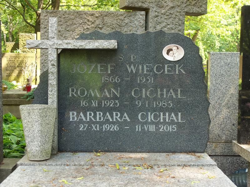 Zdjęcie grobu Barbara Cichal (2)