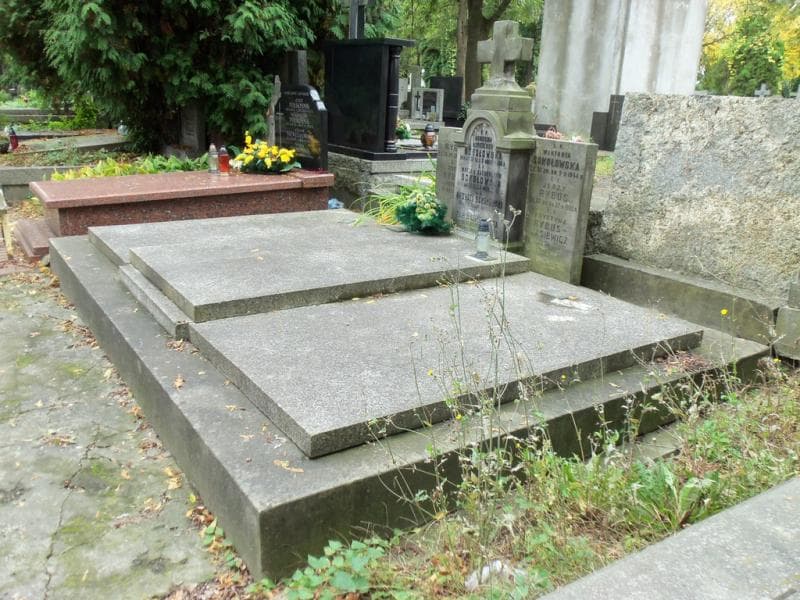Zdjęcie grobu Jan Rybus (1)