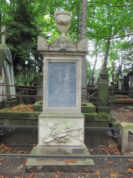 Zdjęcie grobu Józef Bielawski (2)