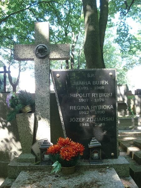 Zdjęcie grobu Maria Bujek (1)