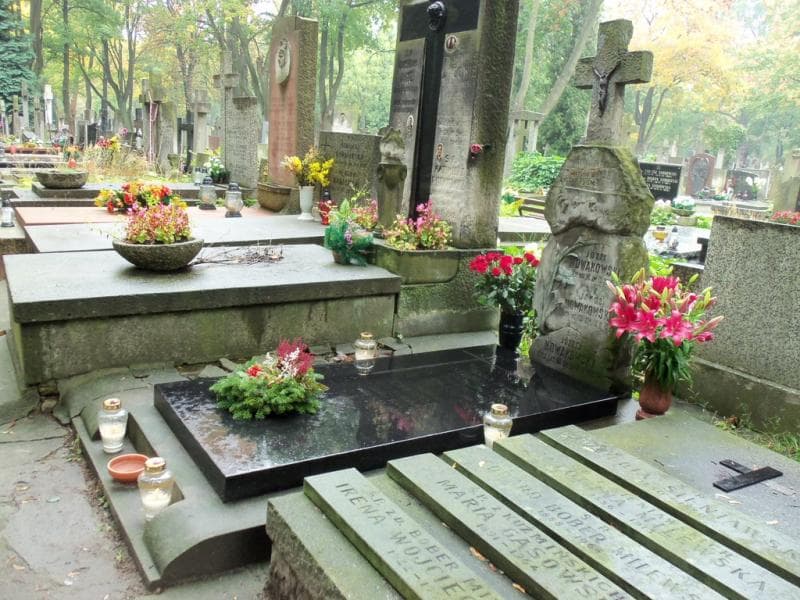 Zdjęcie grobu Józefa Nowakowska (1)