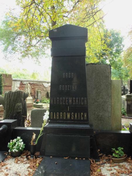 Zdjęcie grobu Marczewscy (2)