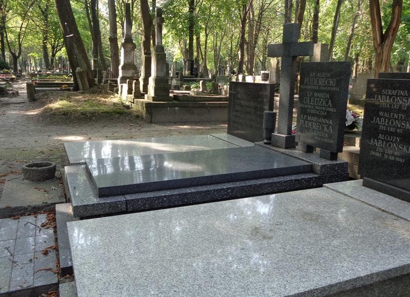Zdjęcie grobu: Wanda Olędzka