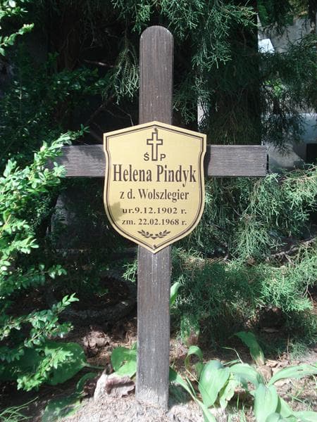 Zdjęcie grobu Helena Pindyk (1)