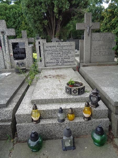 Zdjęcie grobu Edward Rybakowski (1)