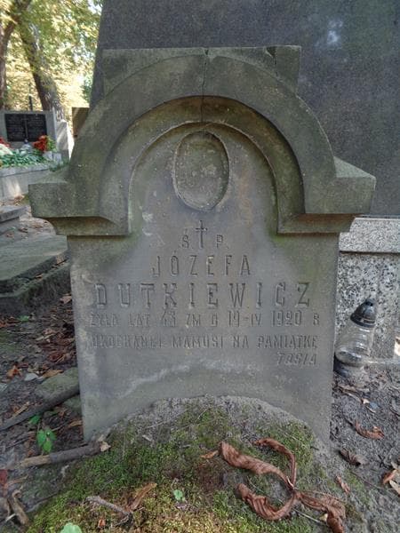 Zdjęcie grobu Józefa Dutkiewicz (2)