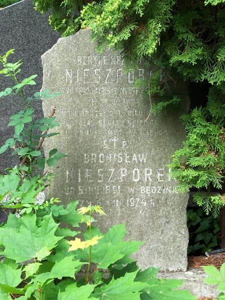 Zdjęcie grobu Berthe Nieszporek (2)