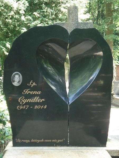 Zdjęcie grobu Julia Dębowska (2)