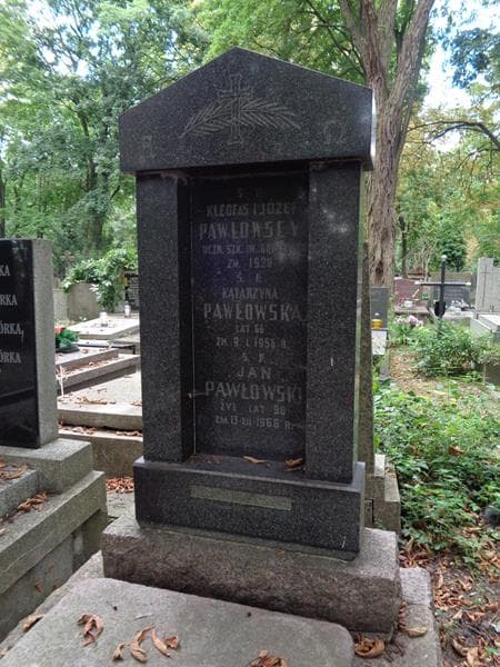 Zdjęcie grobu Jan Pawłowski (2)
