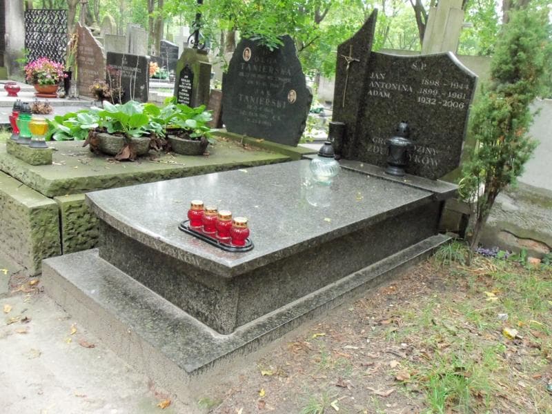 Zdjęcie grobu Adam Zduńczyk (1)