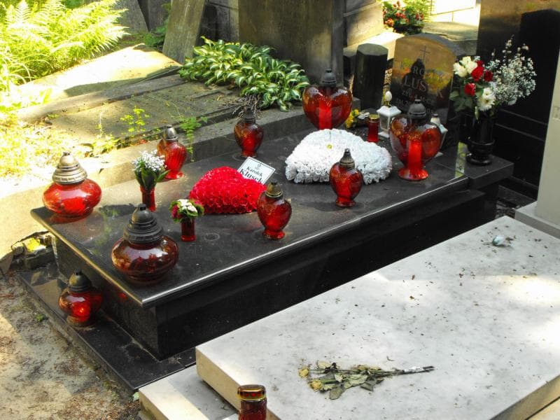 Zdjęcie grobu Karolek Klusek (1)