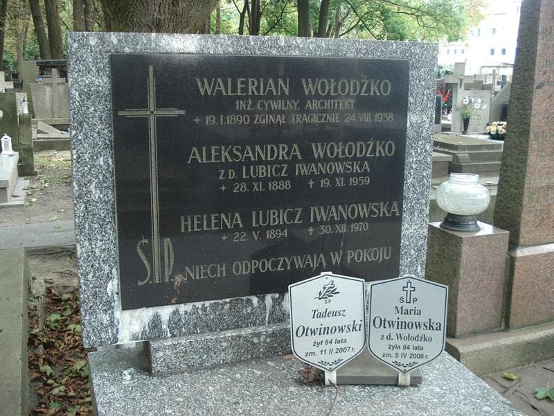 Zdjęcie grobu Helena Lubicz Iwanowska (2)