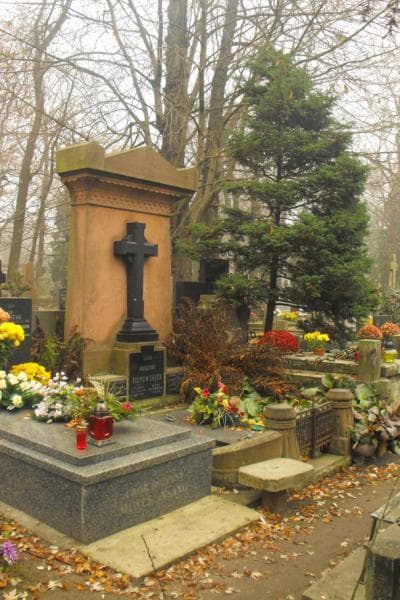 Zdjęcie grobu Adam Filipowski (1)
