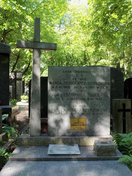 Zdjęcie grobu Eugeniusz Piotrowski (2)