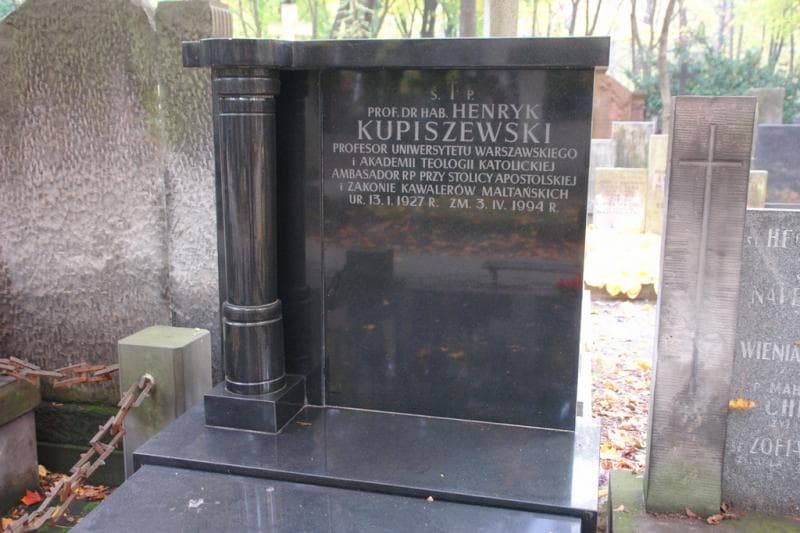 Zdjęcie grobu Henryk Kupiszewski (2)