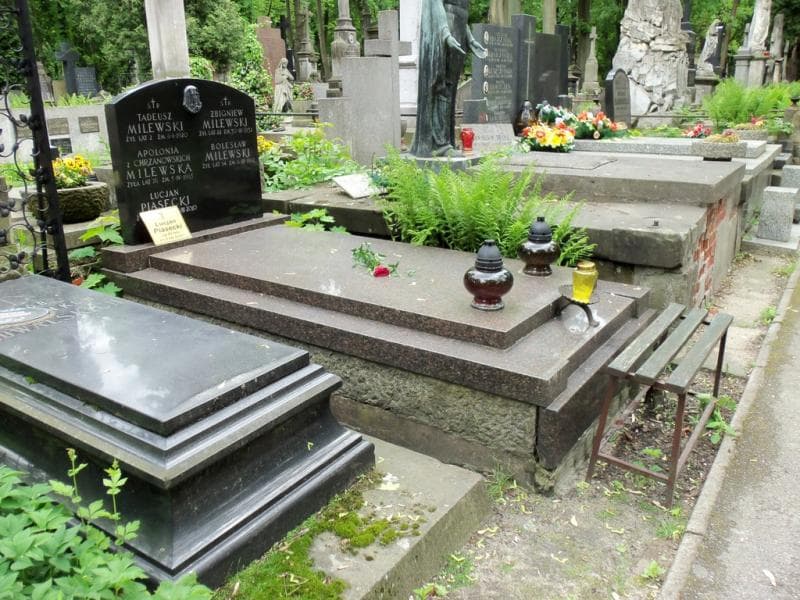 Zdjęcie grobu Lucjan Piasecki (1)