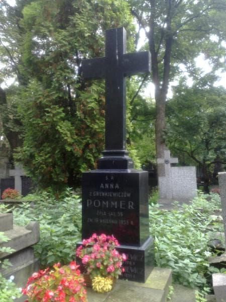 Zdjęcie grobu Anna Pommer (1)