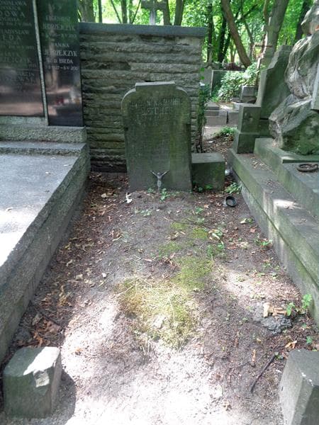 Zdjęcie grobu Tadzio Betcher (1)