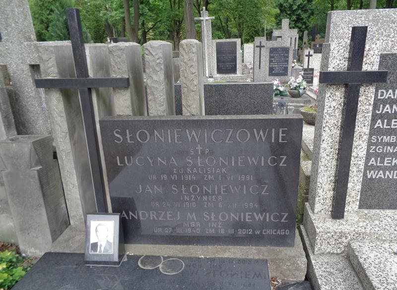 Zdjęcie grobu Jan Słoniewicz (2)