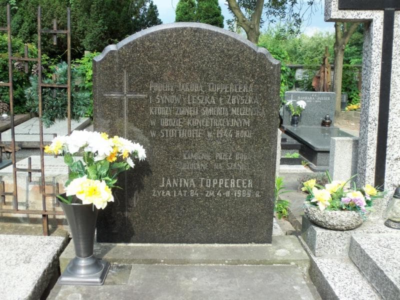 Zdjęcie grobu Janina Toppercer (2)