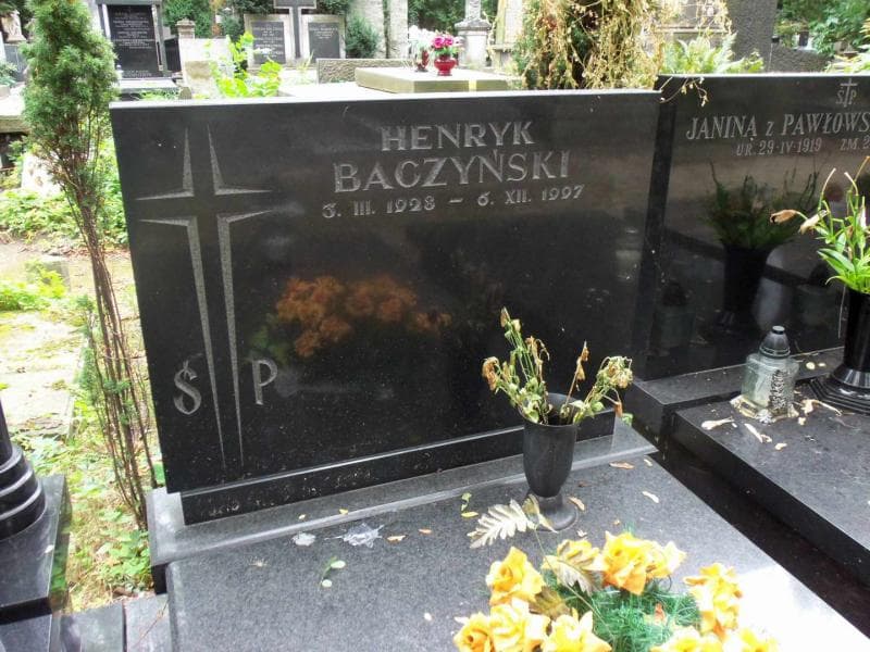 Zdjęcie grobu Henryk Baczyński (1)